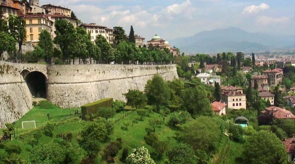 Donizetti Rooms Bergamo Exterior photo